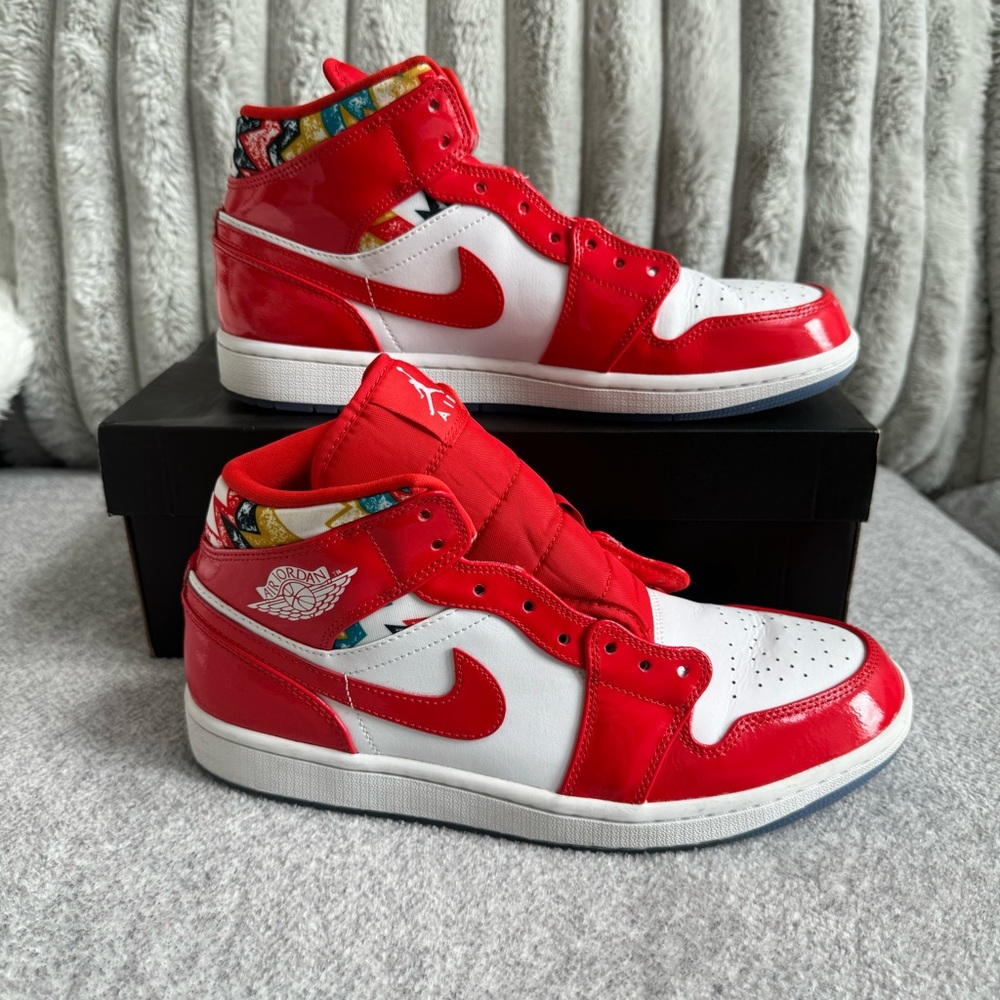 AIR JORDAN 1 MID SE